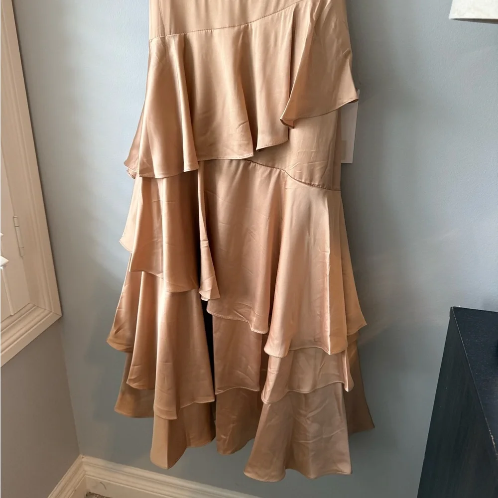 Mac Duggal nwt mac